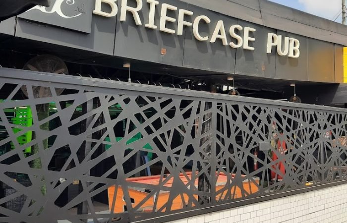 Briefcase Pub & Shisha