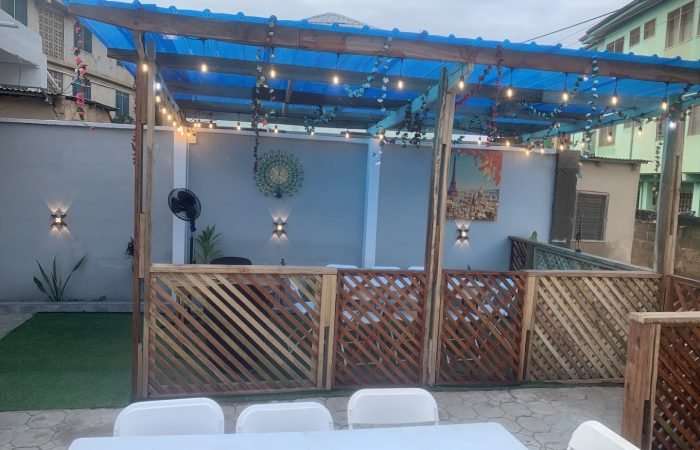 J & C Pub & Restaurant