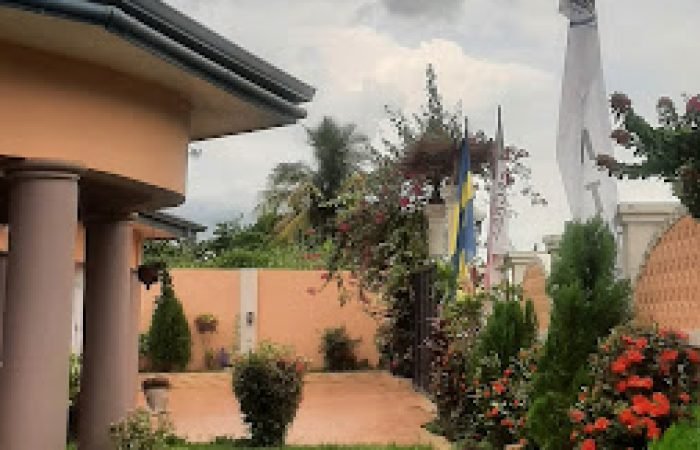 Nana Adu Hotel