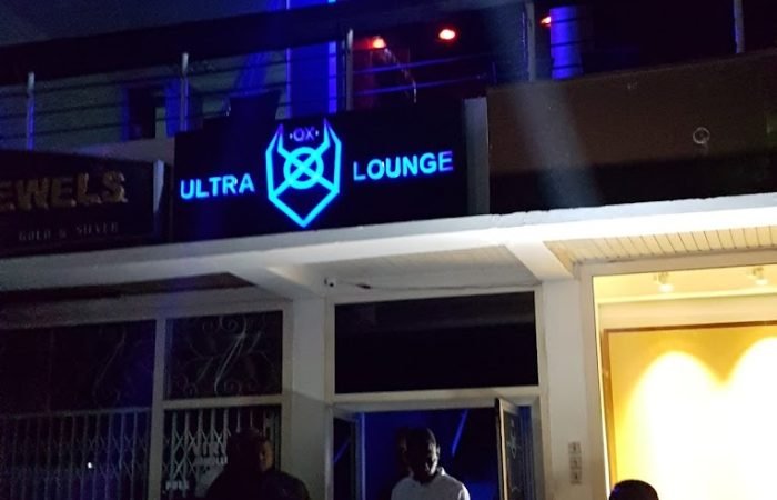 OX ULTRA LOUNGE